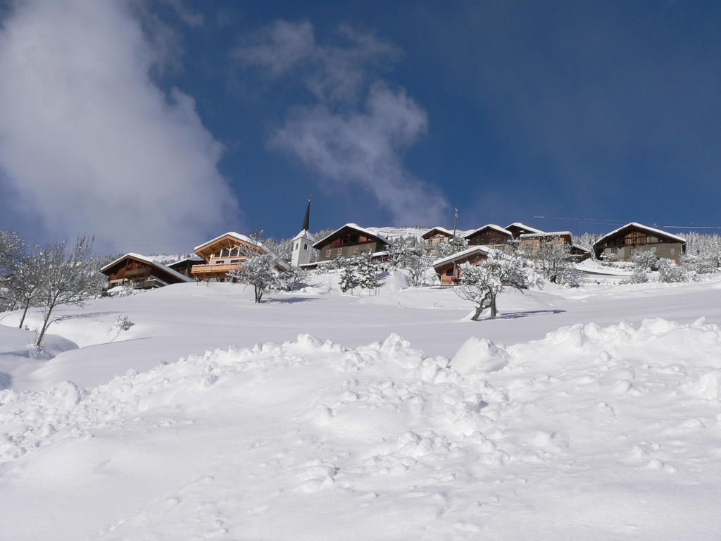 Chambres Et Gite "Pollen" Granier ภายนอก รูปภาพ
