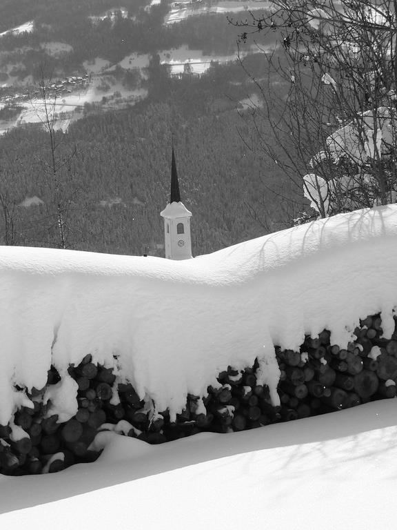 Chambres Et Gite "Pollen" Granier ภายนอก รูปภาพ